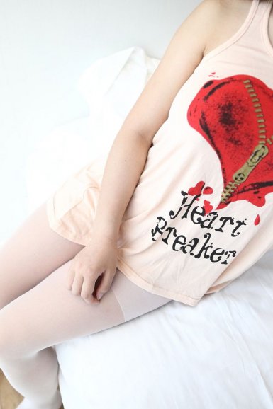 于玮多大了 于玮和魏晨怎么相识的恋爱多久了:九游体育下载(图2) 九游体育